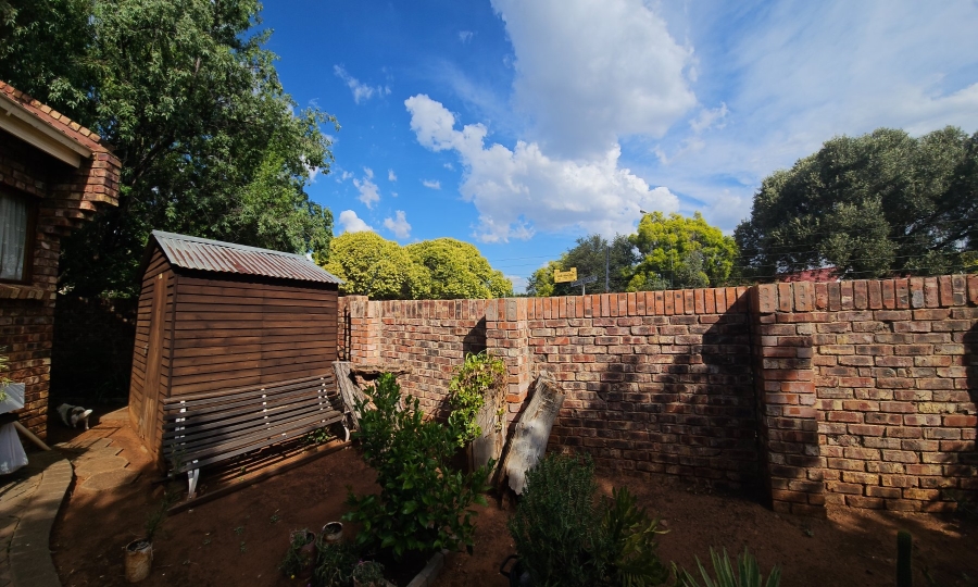 3 Bedroom Property for Sale in Universitas Ridge Free State